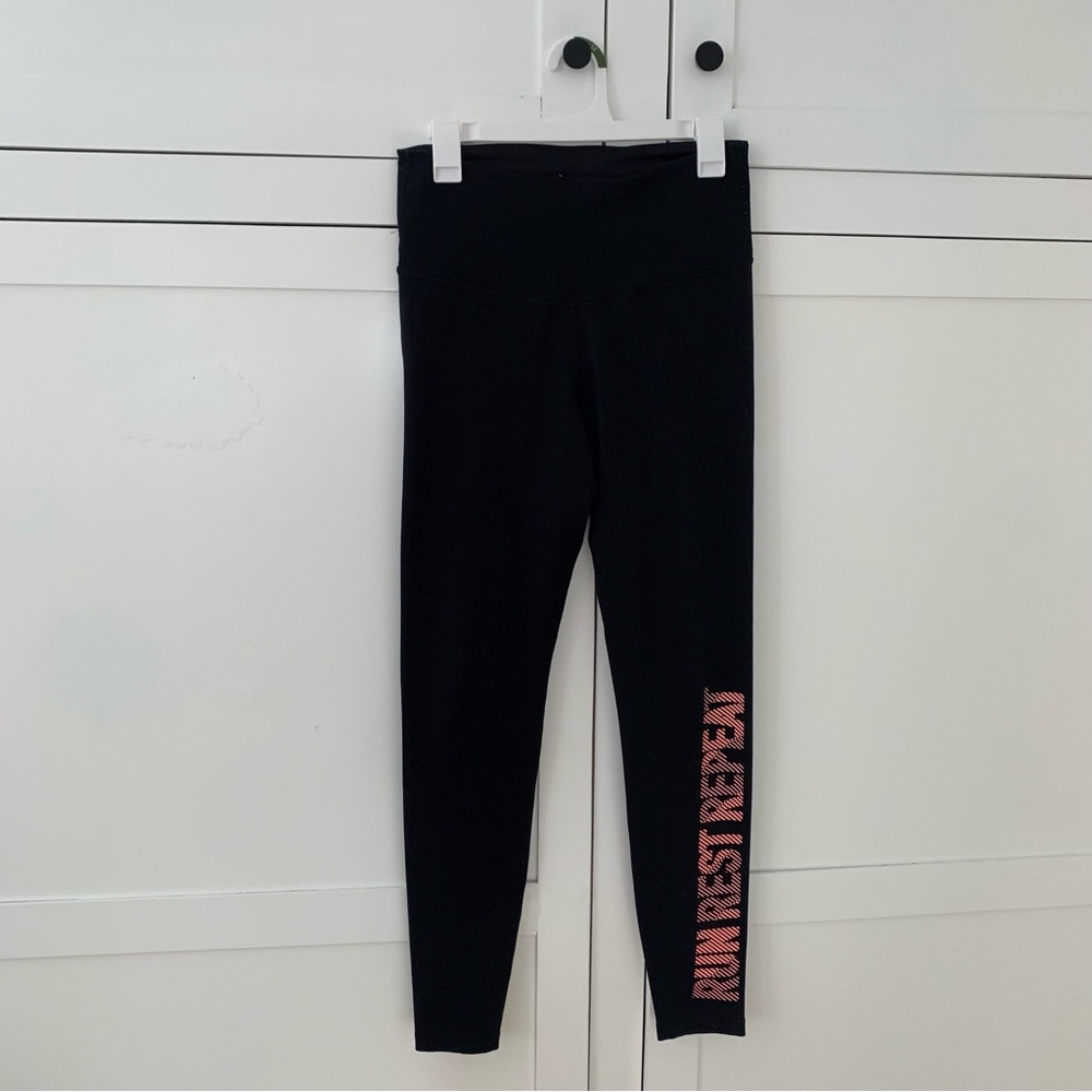 Old Navy Black Pink Run Rest Repeat High Rise Leggings Size Medium